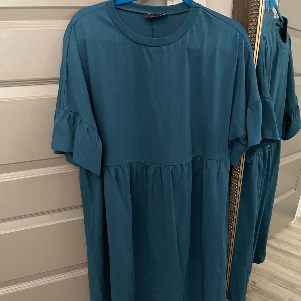 Maternity oversized ruffle sleeve smock dress